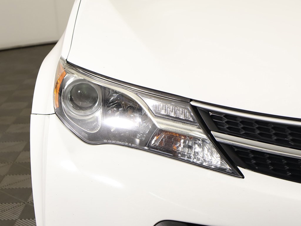 Vehicle image 42 of 45