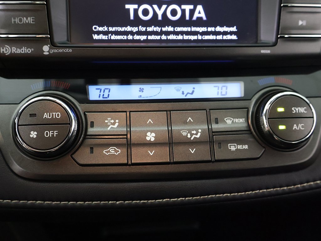 Vehicle image 43 of 45