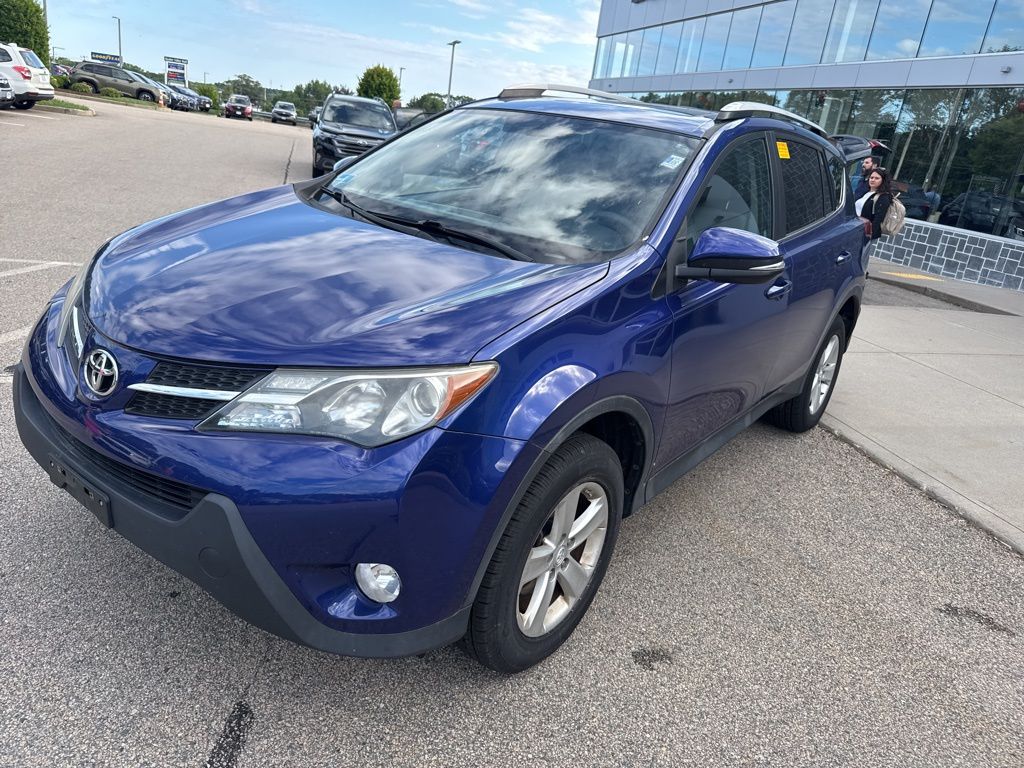 Vehicle image 2 of 24