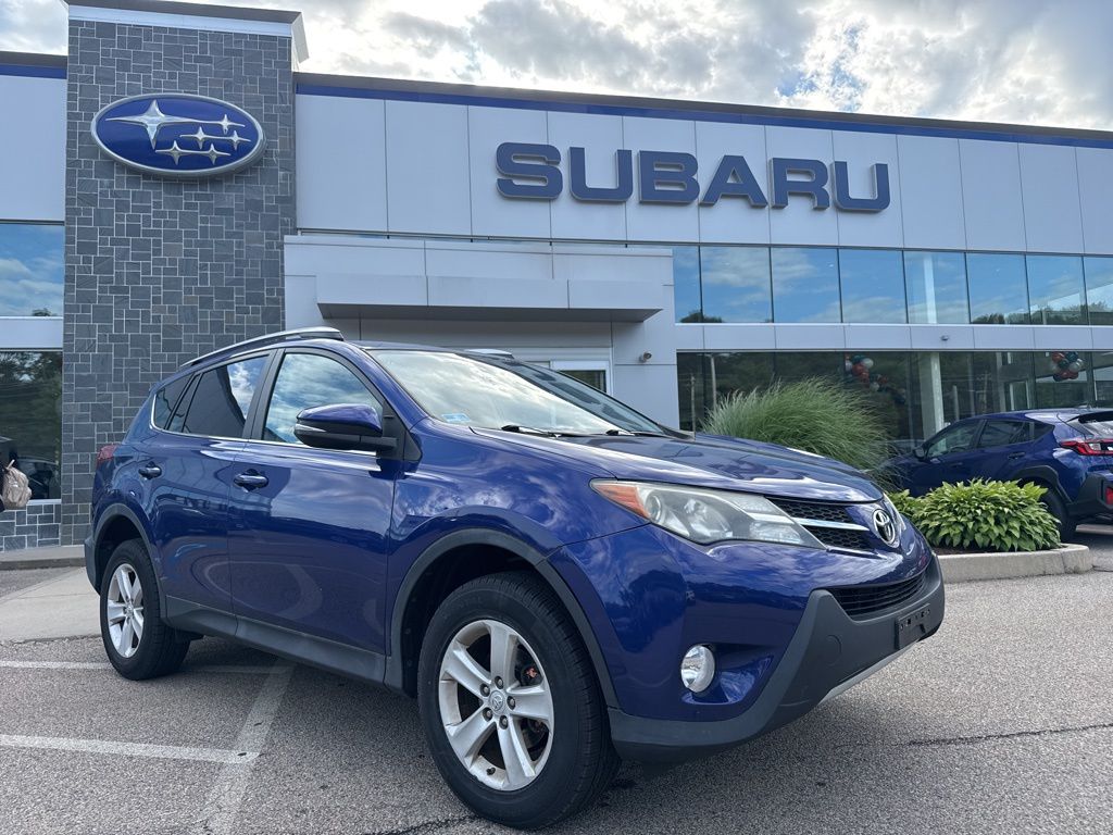 Vehicle image 5 of 24