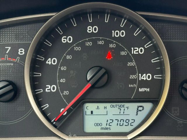 Vehicle image 14 of 30