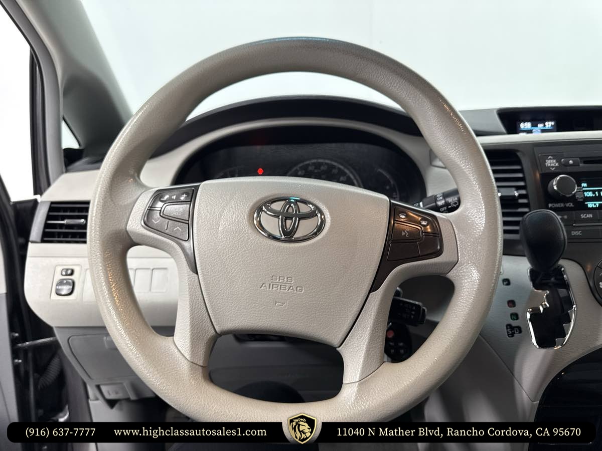 Vehicle image 49 of 63