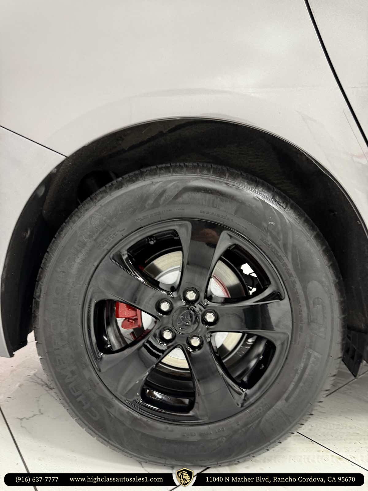 Vehicle image 59 of 63