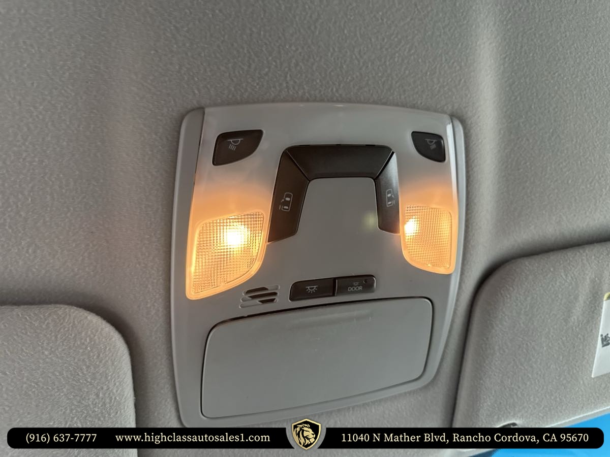 Vehicle image 48 of 63