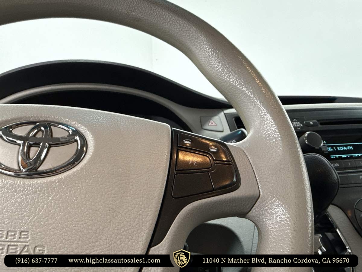 Vehicle image 46 of 63