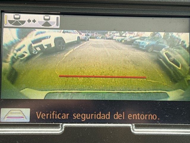 Vehicle image 25 of 39