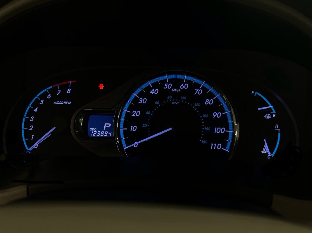 Vehicle image 22 of 47