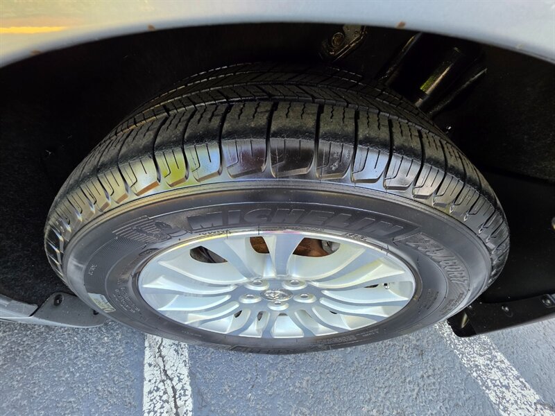 Vehicle image 66 of 67
