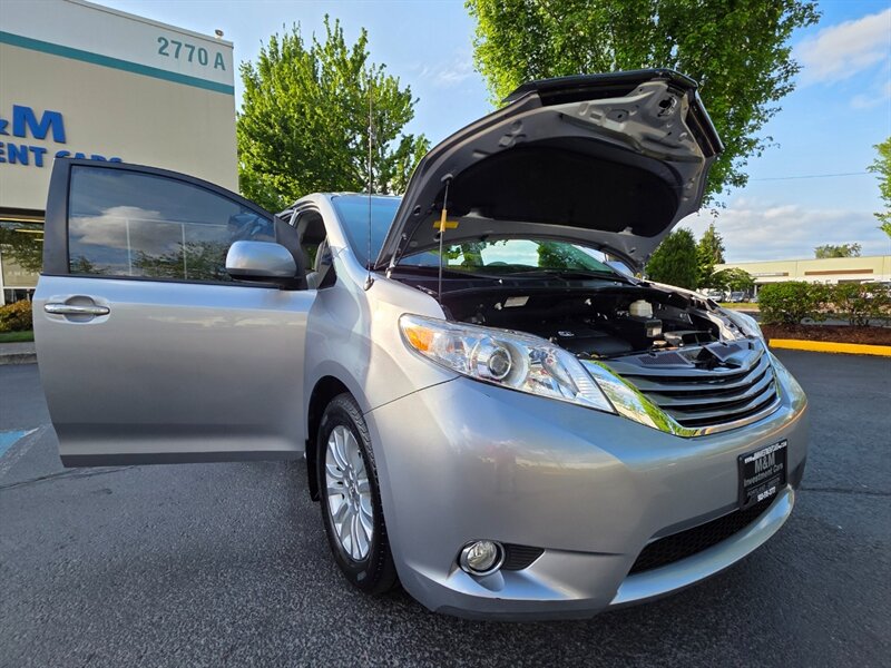 Vehicle image 7 of 67