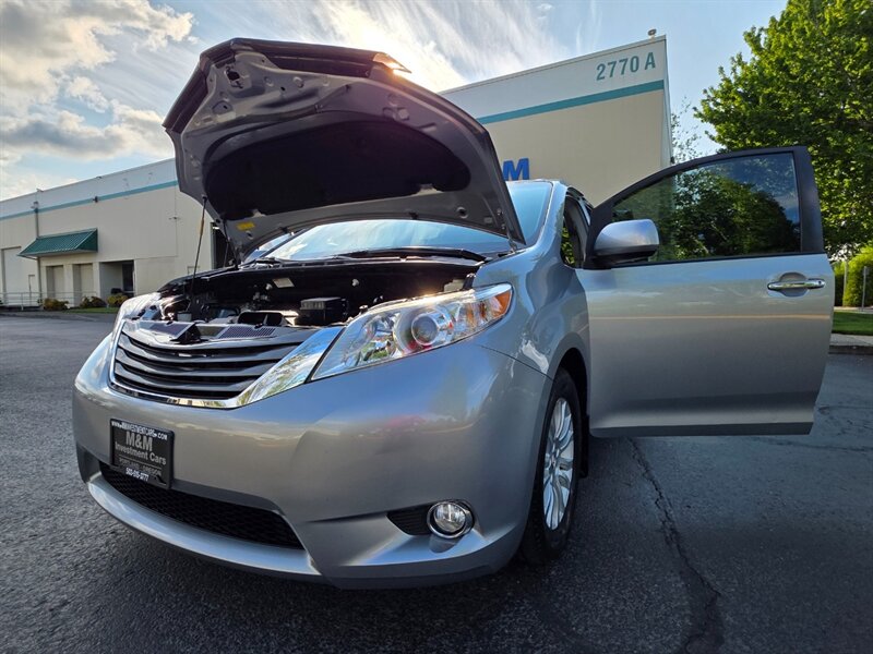 Vehicle image 30 of 67