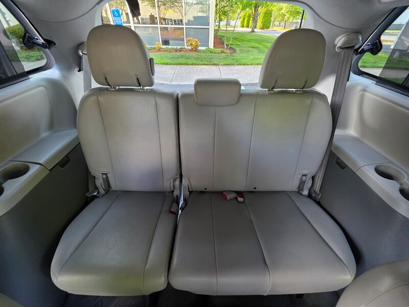 Vehicle image 24 of 67