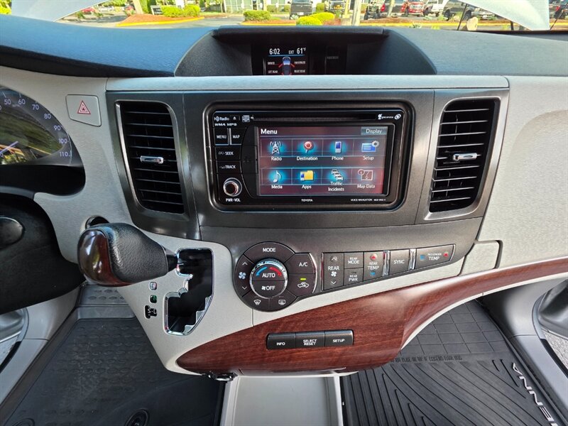 Vehicle image 51 of 67