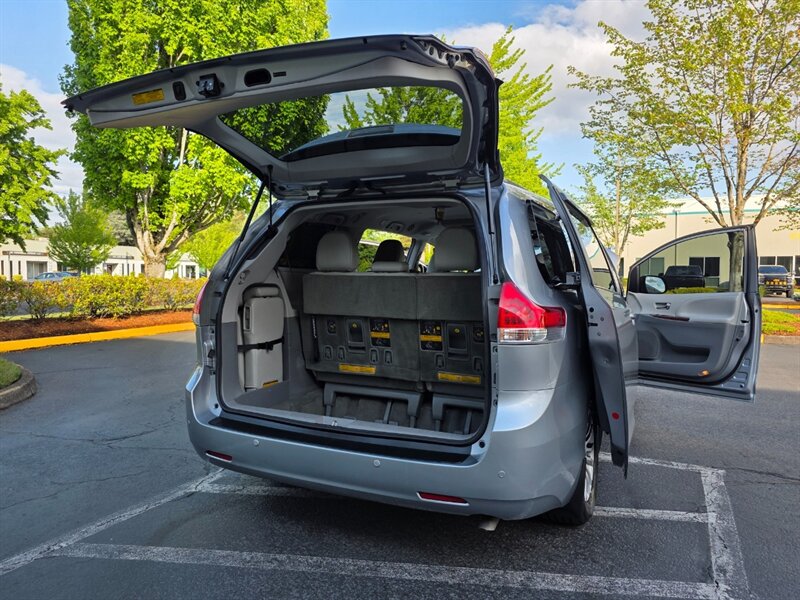 Vehicle image 31 of 67
