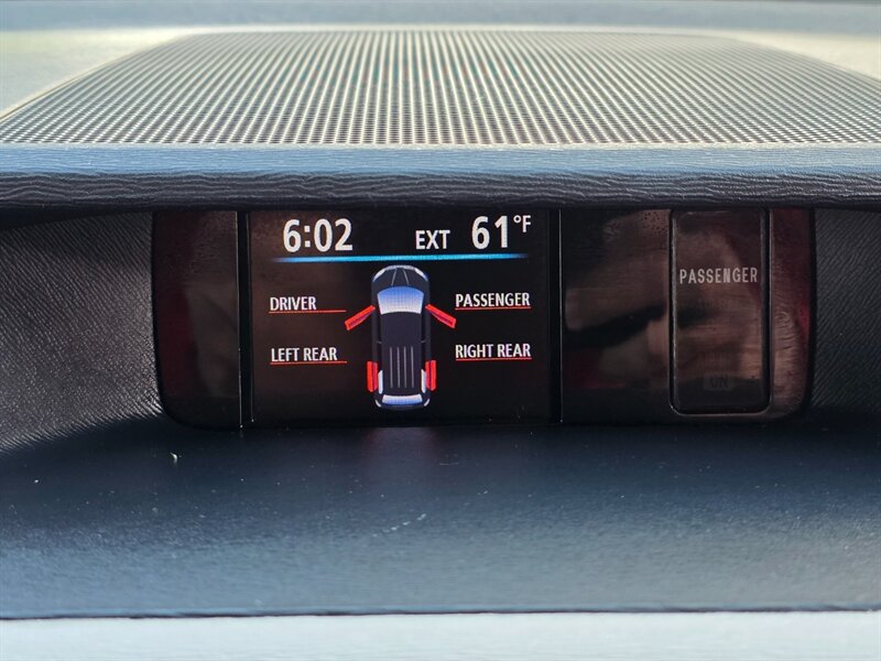 Vehicle image 50 of 67