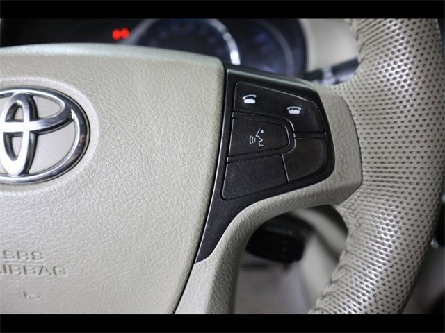 Vehicle image 43 of 48