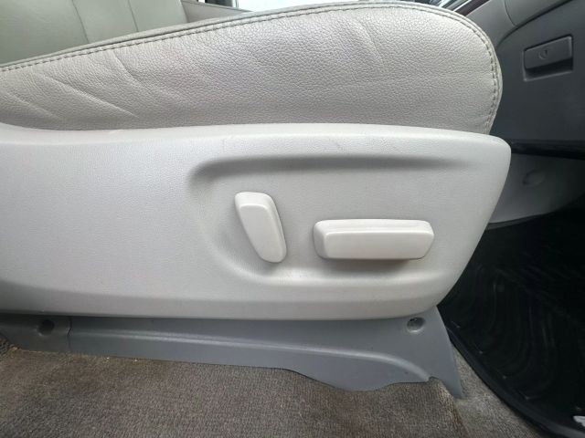 Vehicle image 22 of 51
