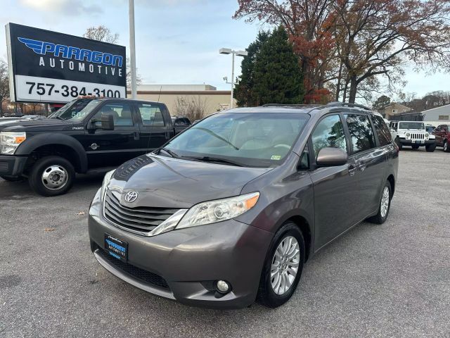 Vehicle image 2 of 51