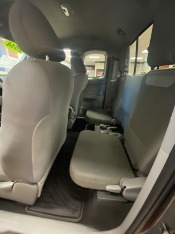 Vehicle image 15 of 25