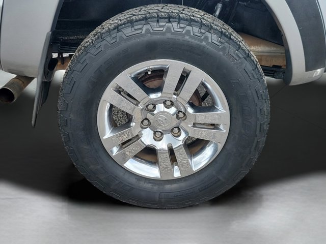 Vehicle image 28 of 30
