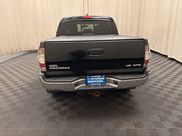 Vehicle image 6 of 25