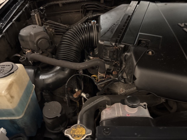 Vehicle image 23 of 25
