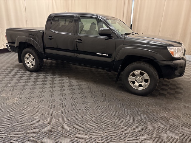 Vehicle image 4 of 25