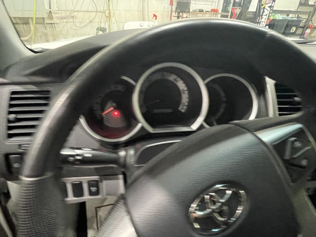 Vehicle image 18 of 30