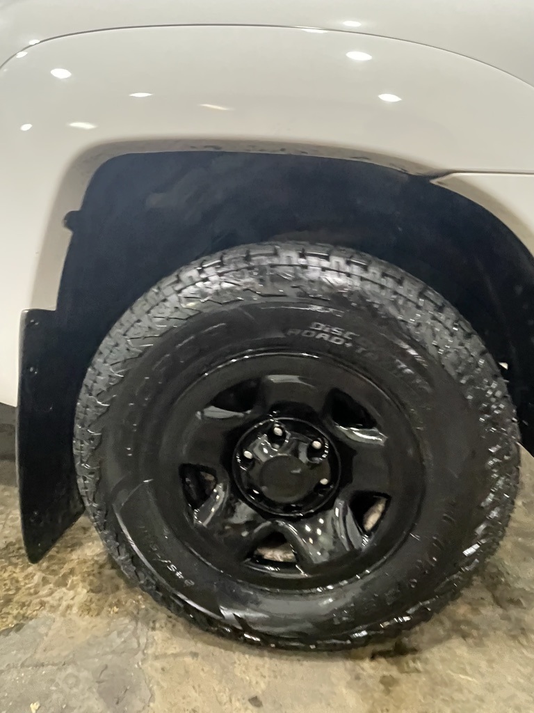 Vehicle image 9 of 30