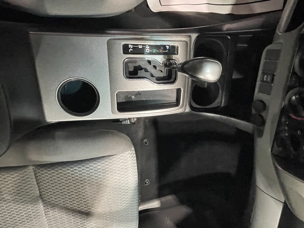 Vehicle image 20 of 30