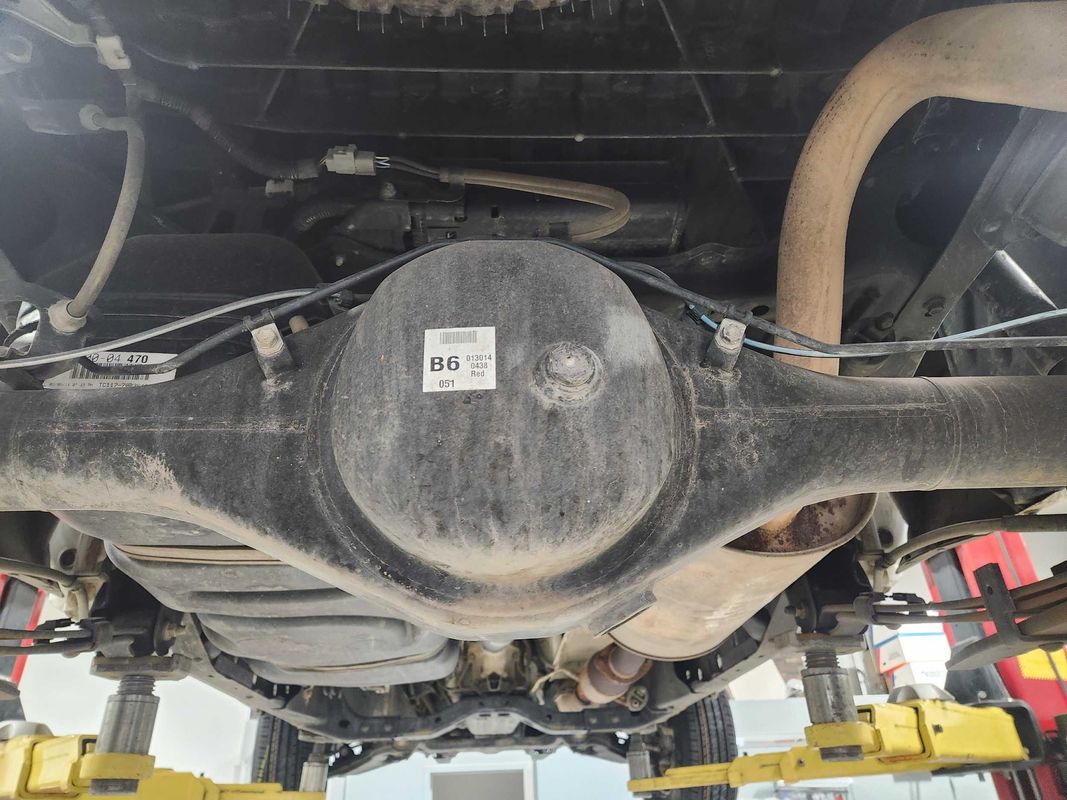 Vehicle image 31 of 106