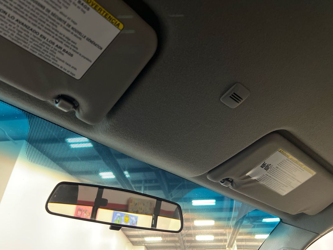 Vehicle image 94 of 106