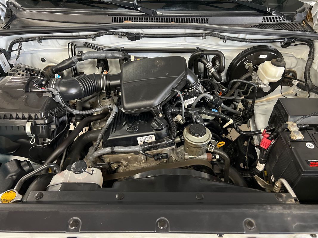Vehicle image 23 of 106