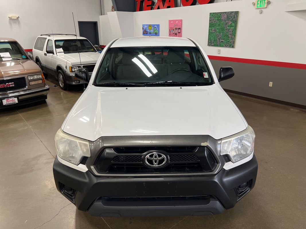 Vehicle image 6 of 106