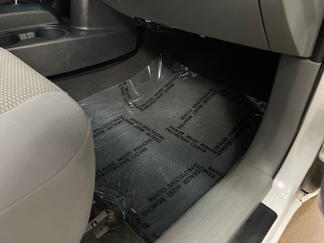 Vehicle image 99 of 106