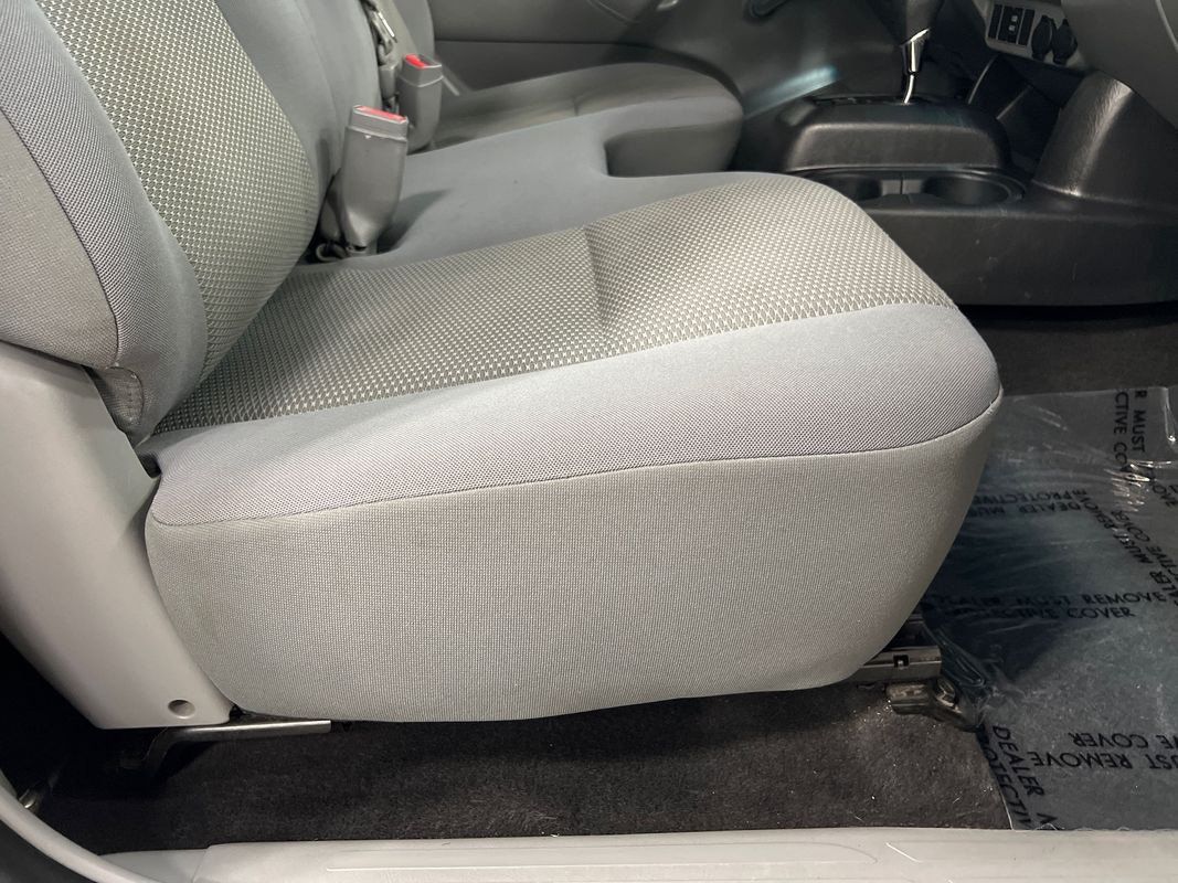 Vehicle image 98 of 106