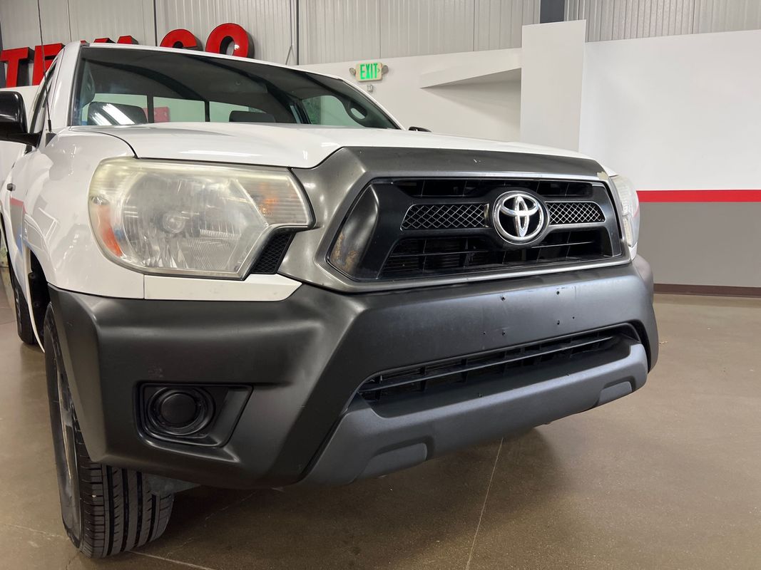 Vehicle image 5 of 106