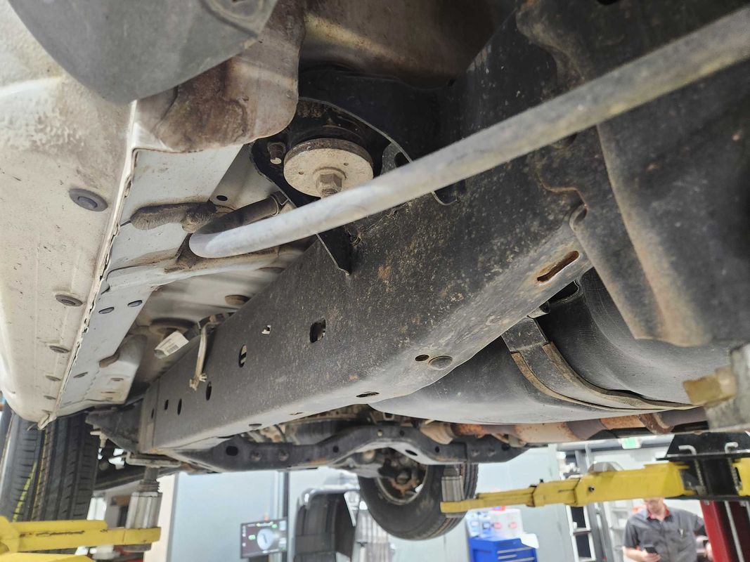 Vehicle image 36 of 106