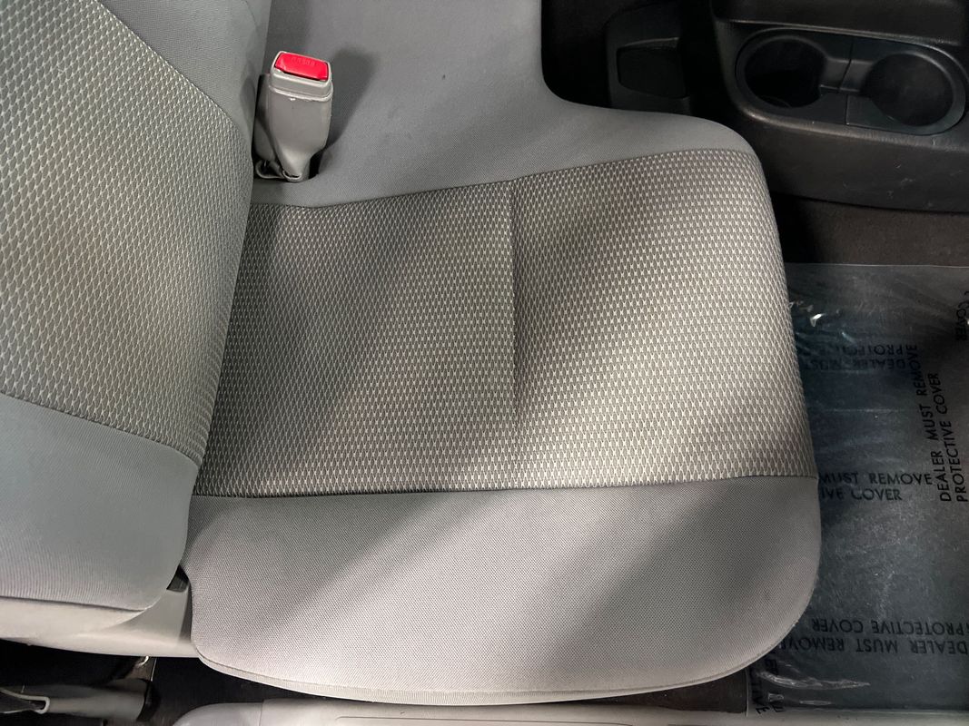 Vehicle image 101 of 106