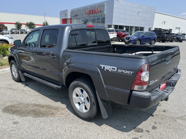 Vehicle image 4 of 11