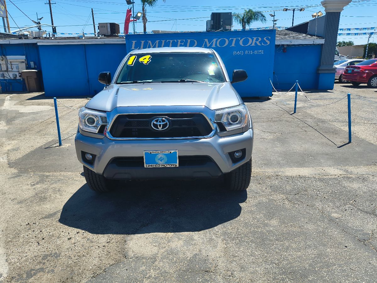 Vehicle image 2 of 29