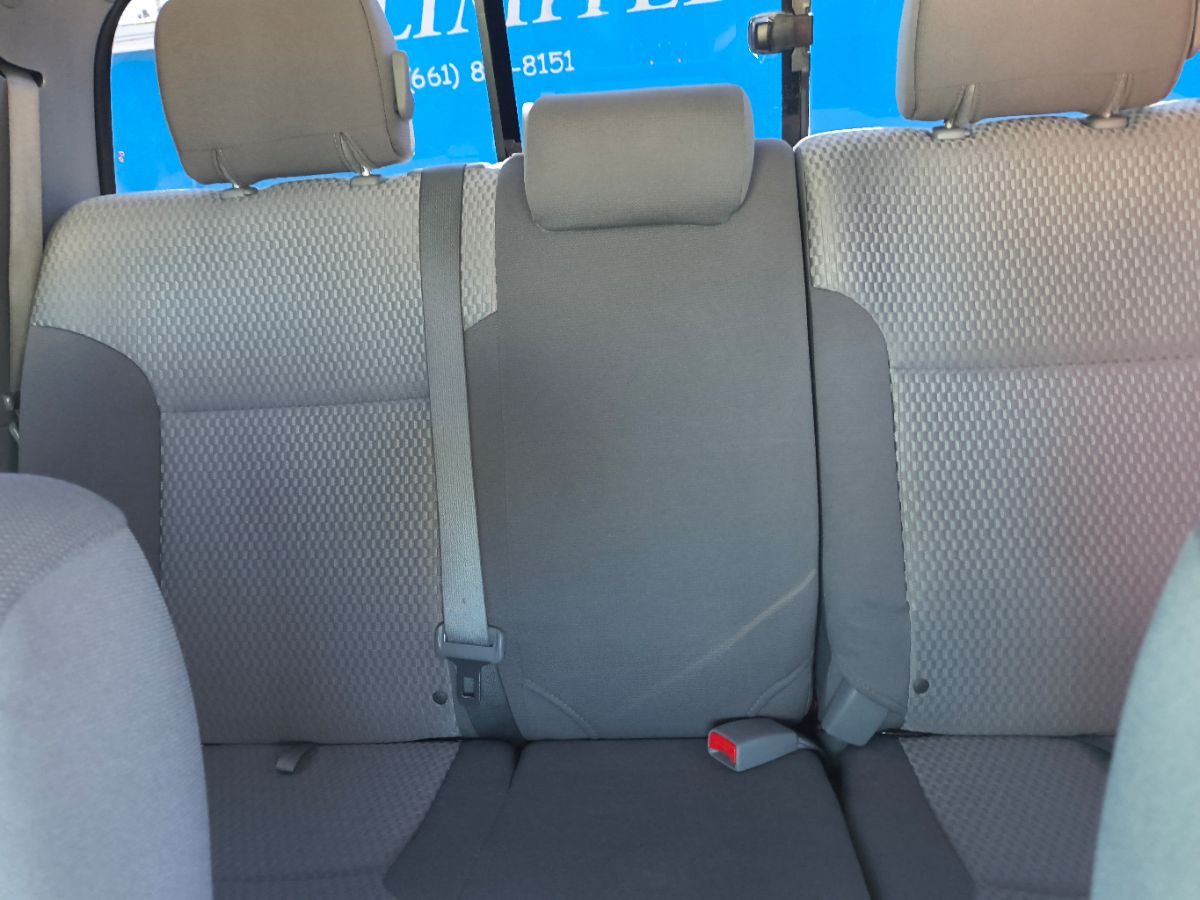Vehicle image 11 of 29