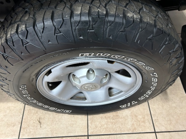 Vehicle image 19 of 20