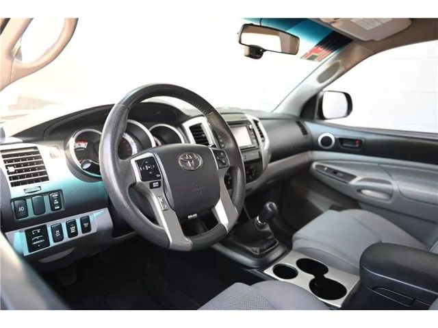 Vehicle image 21 of 44