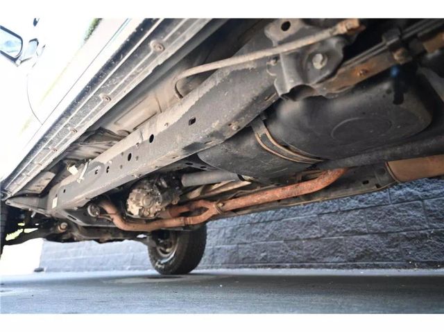 Vehicle image 36 of 44