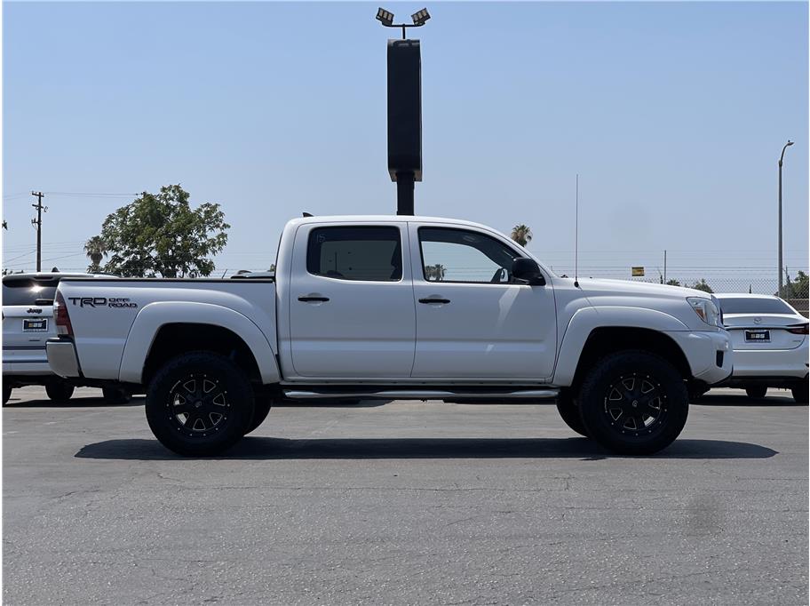 Vehicle image 5 of 18