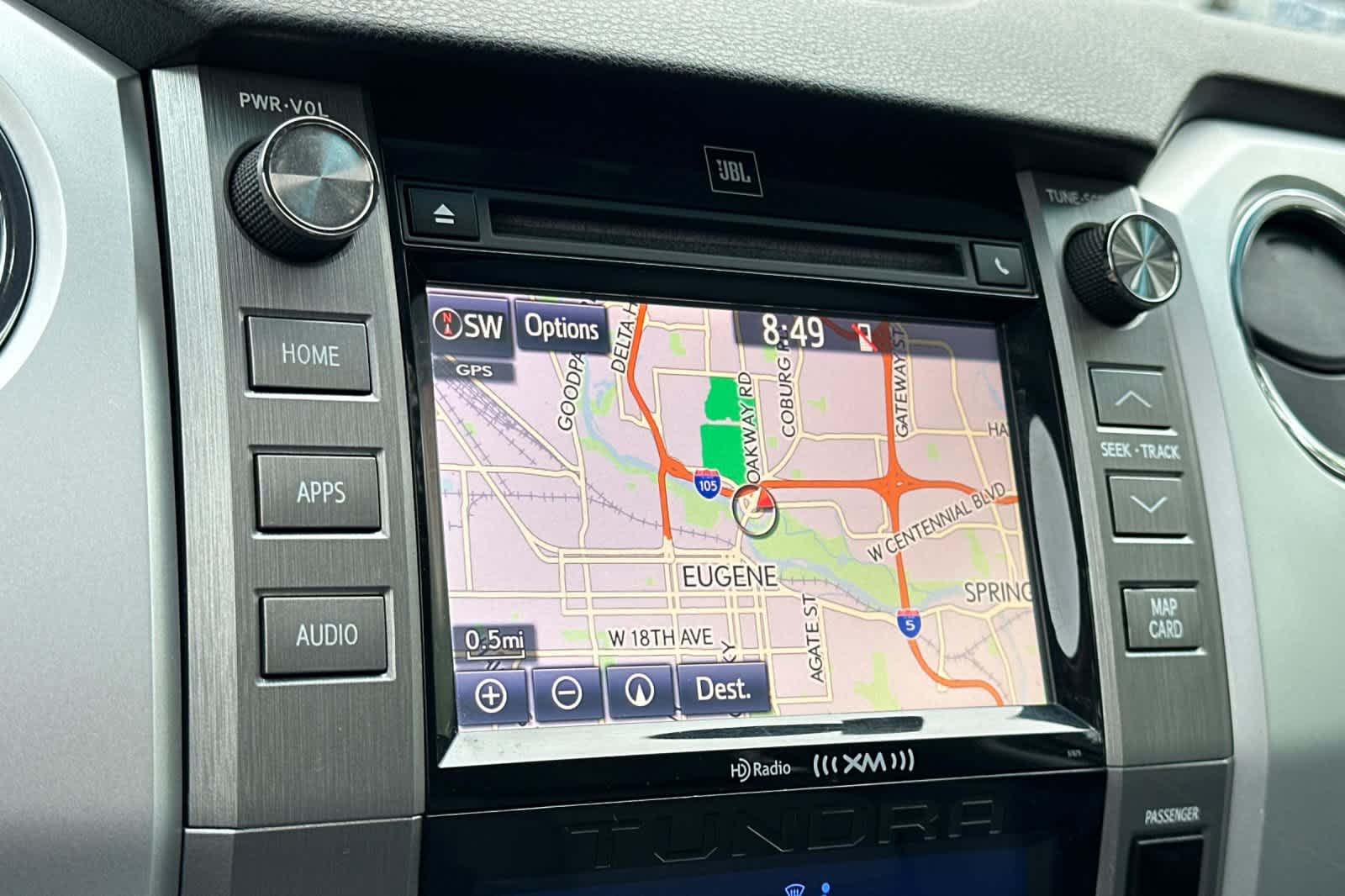 Vehicle image 19 of 28