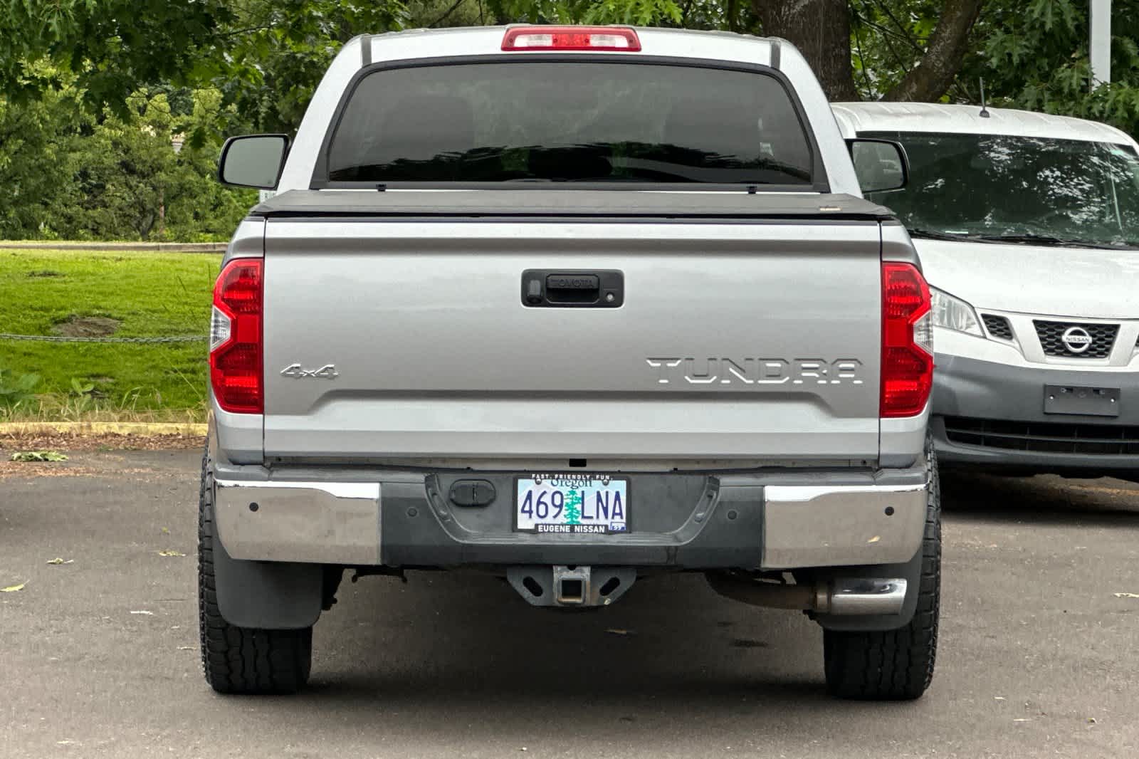 Vehicle image 7 of 28