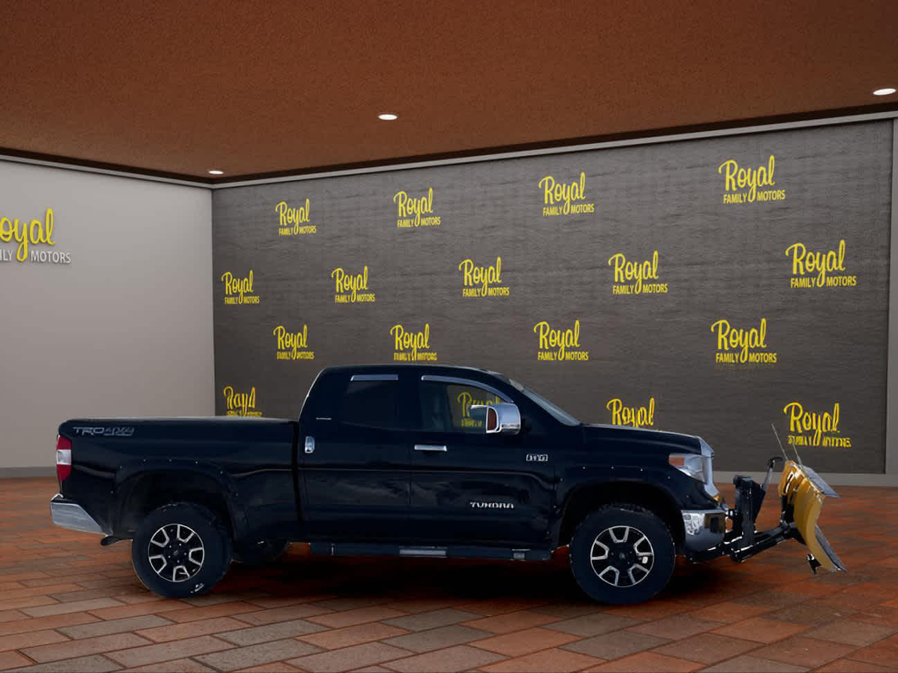 Vehicle image 5 of 24