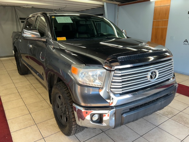 Vehicle image 2 of 22