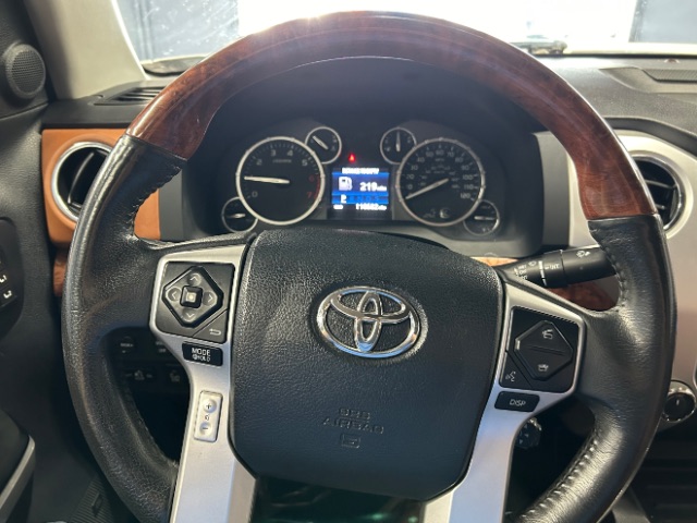 Vehicle image 5 of 9